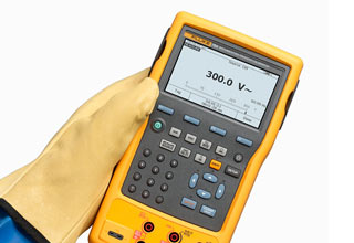 Регистрирующий калибратор Fluke 754